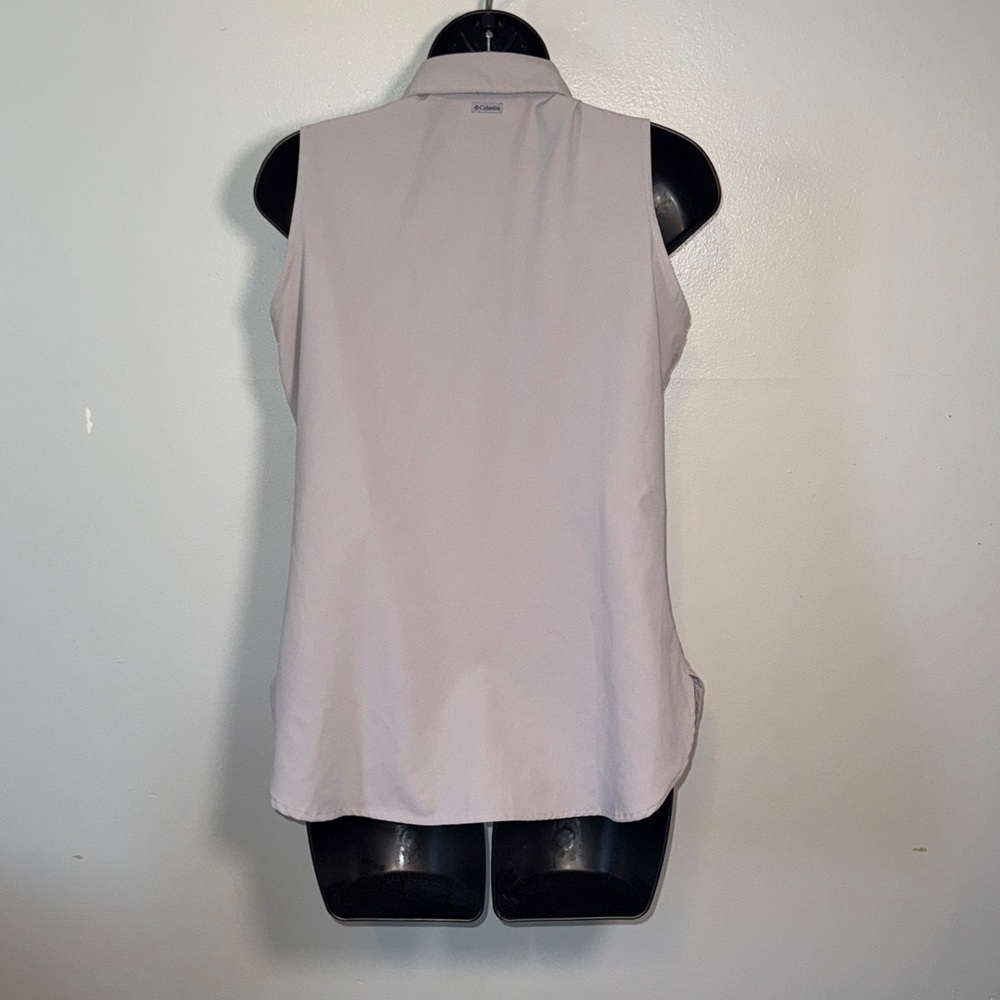 Columbia Women's Sleeveless Button-Down Shirt Size XS Soft Gray Athletic Hiking - Picture 3 of 7